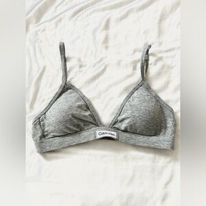 Calvin klein grey bra